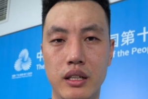 翟晓川：打得不如在训练和热身赛的状态 大家的心理包袱还有点重