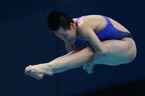 全运会跳水女子3米跳板预赛：陈艺文排名第一 断层领先晋级半决赛