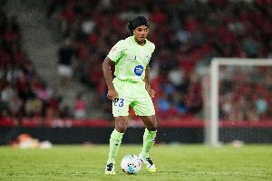 世体：孔德、德容已到各自国家队报道，备战本月国际比赛日的比赛