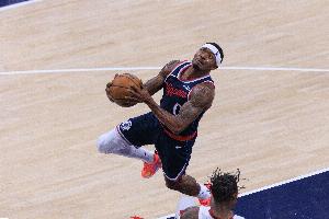 经纪人：比尔这次受伤与上赛季的伤病完全没有关系