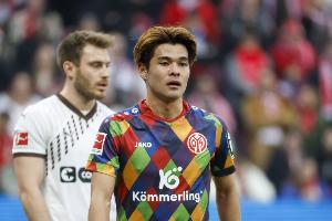德媒：法兰克福有意日本中场佐野海舟，美因茨要价超2500万欧