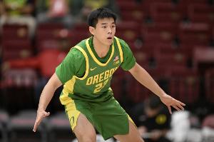 手感冰凉！林葳NCAA生涯前三战合计17中1 三分10中0