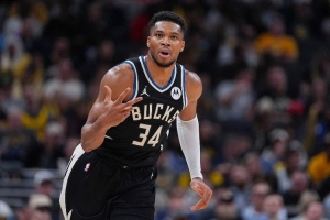 维拉纽瓦谈东部前5球员：字母哥、布伦森、CC、米切尔、马克西