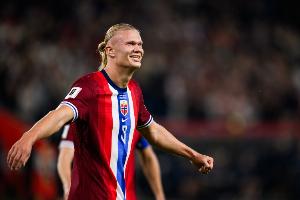 本届欧洲世预赛参与进球榜：哈兰德16球居首，德佩12球次席