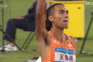 第5追到第1！全运会男子800米决赛：浙江队奚枭横破全国纪录夺冠