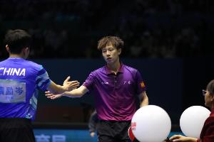 林高远：十几天的比赛完成的不错 场上场下大家都能拧成一股绳