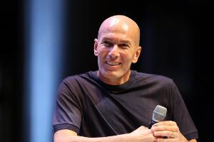 法国足协主席谈齐达内接班德尚：并非制造悬念，不想干扰球队备战