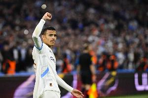 格林伍德解锁法甲30球仅用46场，是马赛球员1947年以来第3快