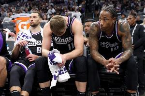 美记：有球队可能会摆烂以增加选秀前景 他们是交易市场首批卖家