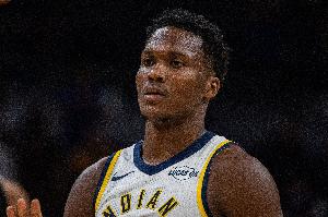 马瑟林15中5砍下15分3篮板3助攻 末节独砍10分依旧难救主