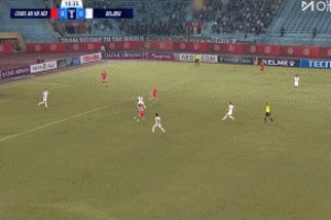 卡里乌斯附体！河内门将大脚被林良铭挡进球门 国安客场1-0领先！