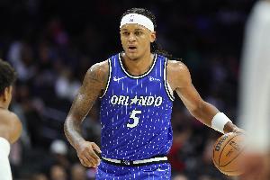 连续第8场缺席！魔术官方：明日NBA杯班凯罗继续缺战活塞