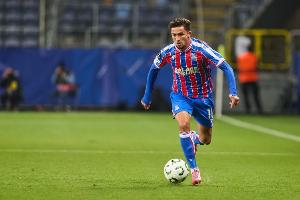 鲁尼：防守球员很难盯防皮诺，他展示出了天赋和出色的传球智慧