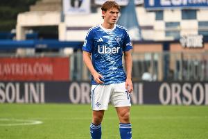 本赛季五大联赛仅两人进球、助攻皆5+：奥利塞、尼科·帕斯