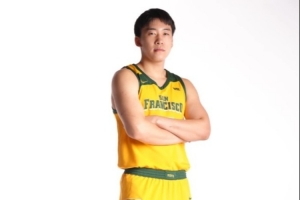 媒体人：王俊杰NCAA连续第二场拿下双位数得分 状态有回升