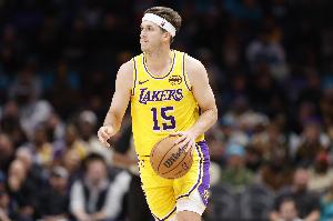 浓眉：球迷在里夫斯罚球时为他高喊MVP 他打出了该有的水准