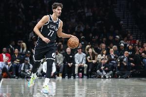 篮网主帅：萨拉夫的突破&组织是强项 我认为他还有提升空间