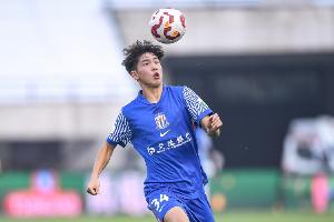 记者：驰援申花U21队的刘诚宇、杨皓宇已归队，备战亚冠精英联赛
