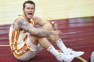 队记：步行者与加里森·马修斯签下第二份10天短合同