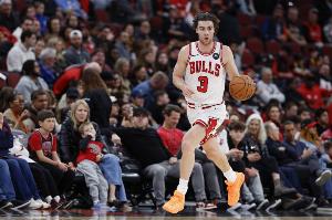 吉迪的NBA快速问答！东契奇MVP 最后一投选科比 NBA偶像是威少