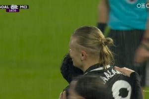 111场打进100球！哈兰德破门，解锁生涯英超百球里程碑！