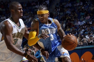 媒体人：保罗离队确实也和他拎不清自己位置有关 参考当年艾弗森