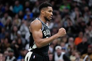 Shams：若字母哥真在赛季中期申请交易 涉及的球队将远不止尼克斯