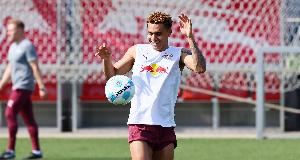 德天空：巴萨对努萨感兴趣不意外，莱比锡对球员要价将超6000万欧