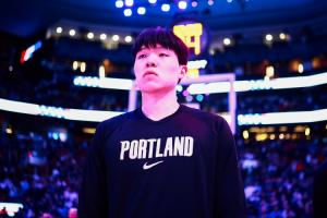 上场赢分！杨瀚森首节替补5分多钟2罚2中 得到2分2板1助&正负值+5