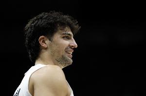 差距挺大！骑士全场24罚21中 开拓者39罚34中&阿夫迪亚17中16