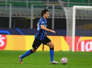 记者：达米安恢复比原计划晚两周，也许下周末能达到体检合格标准