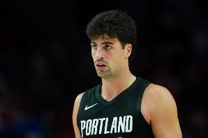 开拓者2K能力值：阿夫迪亚+1至88  克林根+2至82 杨瀚森70不变