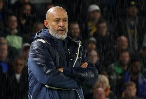 努诺：绍切克能用进球帮助球队 我们将用表现让老特拉福德安静