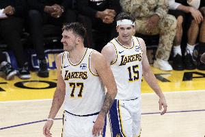 腻歪！里夫斯喊话东契奇：卢卡请你快回来 我好想念你啊