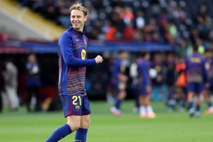 巴萨官方：费尔明和德容获得医疗许可，将入选客战贝蒂斯的名单