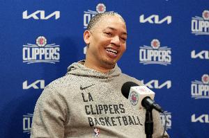 还能抢救？船记：1984年以来 仍有3队开季6-17或更差时挺进季后赛