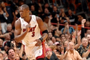 比斯利：韦德是第一个我觉得比我强的球员 我的菜鸟季他场均31分