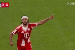 拜仁1-0领先药厂！比朔夫直塞，格纳布里超车宽萨后单刀破门