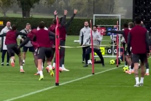 氛围真好！阿森纳就像一个大家庭