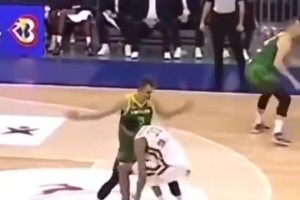 大史：莫兰特不太适合火箭，除非灰熊要价低，比如范乔丹+谢泼德+伊森+首轮