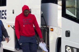 湖人20号到底是谁？小尼克-史密斯当年也是全美第一高中生！