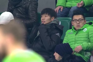 邵佳一留下了太多名场面！当年德甲官方回顾中国球员的精彩表现！