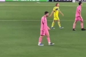 光速打脸！直拍：纳什维尔球迷高喊罗纳尔多，梅西瞬间远射进球！