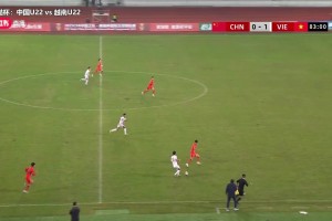 有一说一！刘浩帆禁区内推倒对手是点球吗？