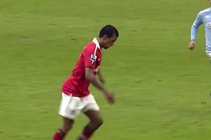 米兰球迷：比赛越激烈，他就越兴奋！