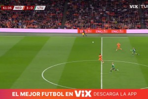 瞬间打花！马伦反击奔袭破门，荷兰下半场4分钟连入3球