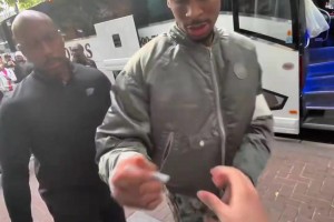 杨毅：杨瀚森在社交媒体和短视频时代，舆论和压力比姚、易还大！