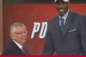 王钰栋留洋！媒体人：球员自己选择，不应承担太多外界赋予的意义