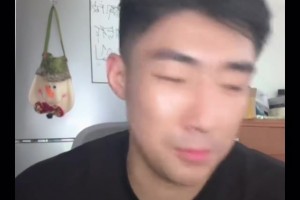 这给马布里馋的！马布里夫妻在美国夜晚街头遇到了中国宵夜！