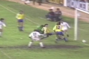 球王踢法！皇马五鹰之首，布特拉格诺神奇操作的进球！